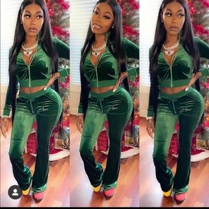 GSUWOO Emerald green velour set